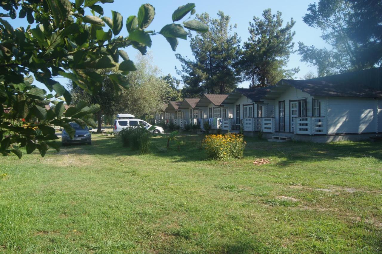 Lukomorye Pizunda Exterior photo